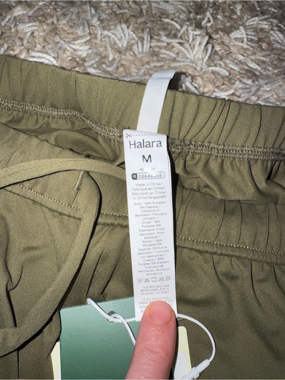 Brand New Halara Women's Wide-Leg Pull-On Pants - Olive & Rust - Picture 3 of 3